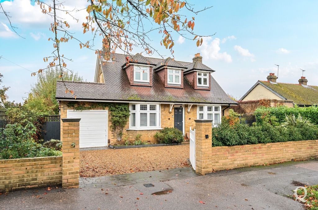 Property photo 1 of 23 08897684-Beaf-49E...