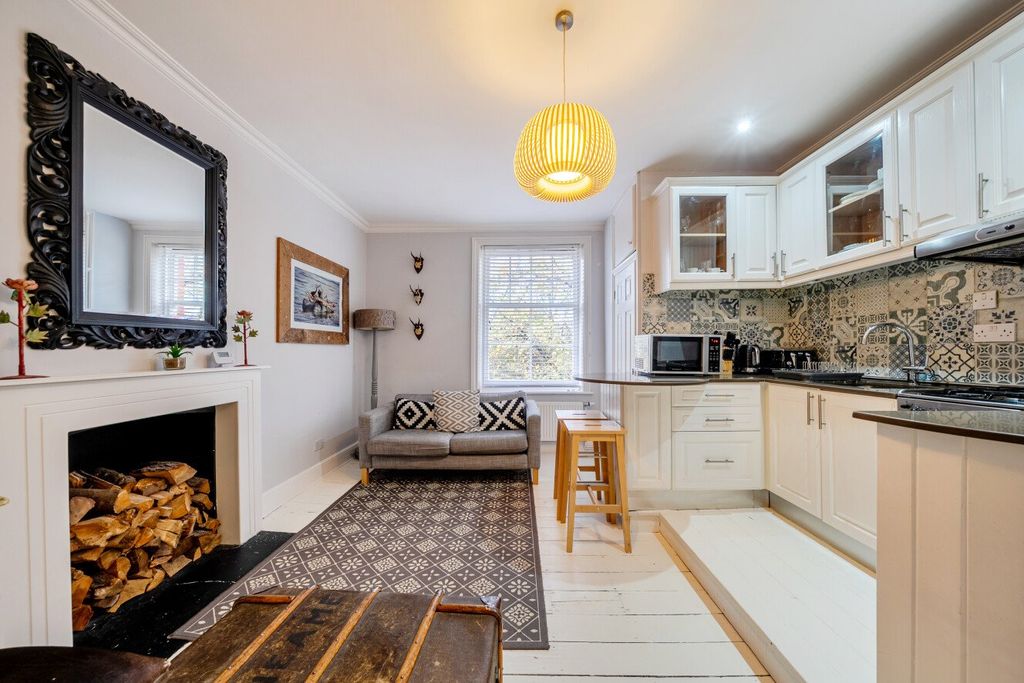 Property photo 1 of 8 Picture No. 08