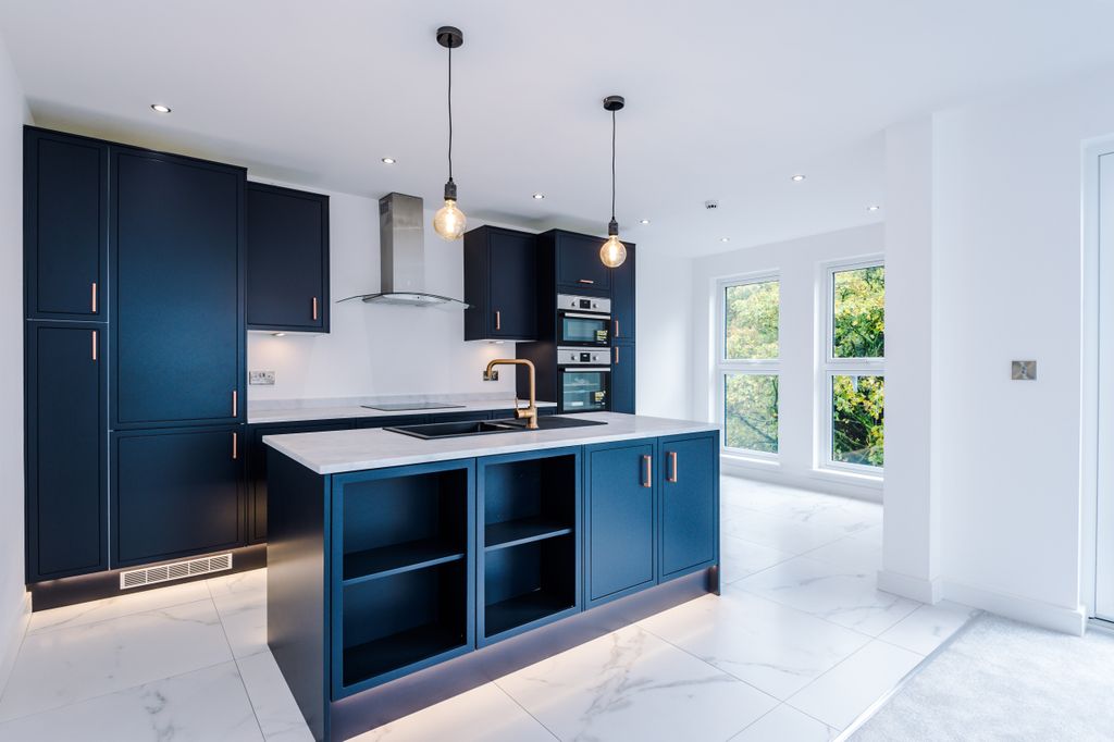 Property photo 2 of 6 Photo 3