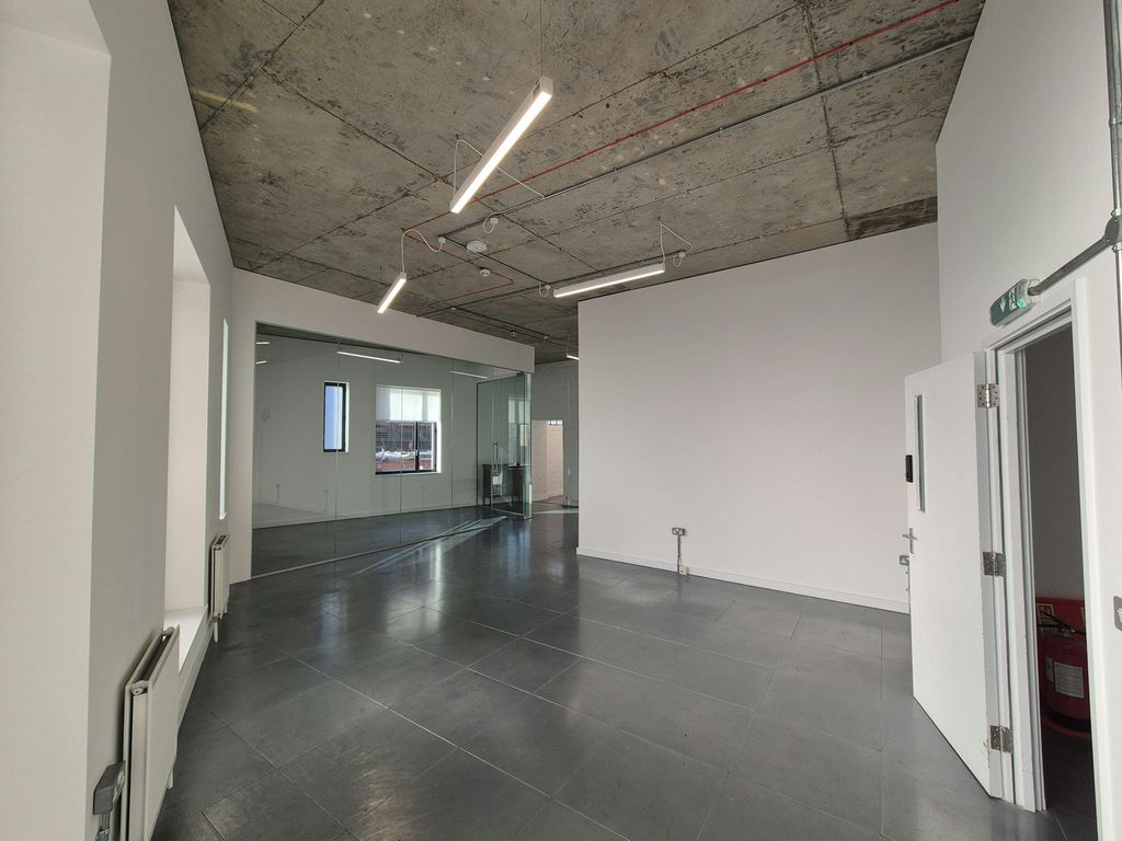 Property photo 2 of 7 20260204_142124.Jpg