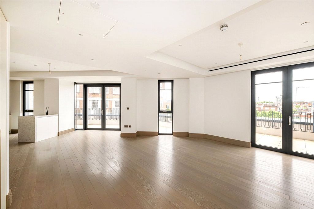 Property photo 1 of 10 Reception Room