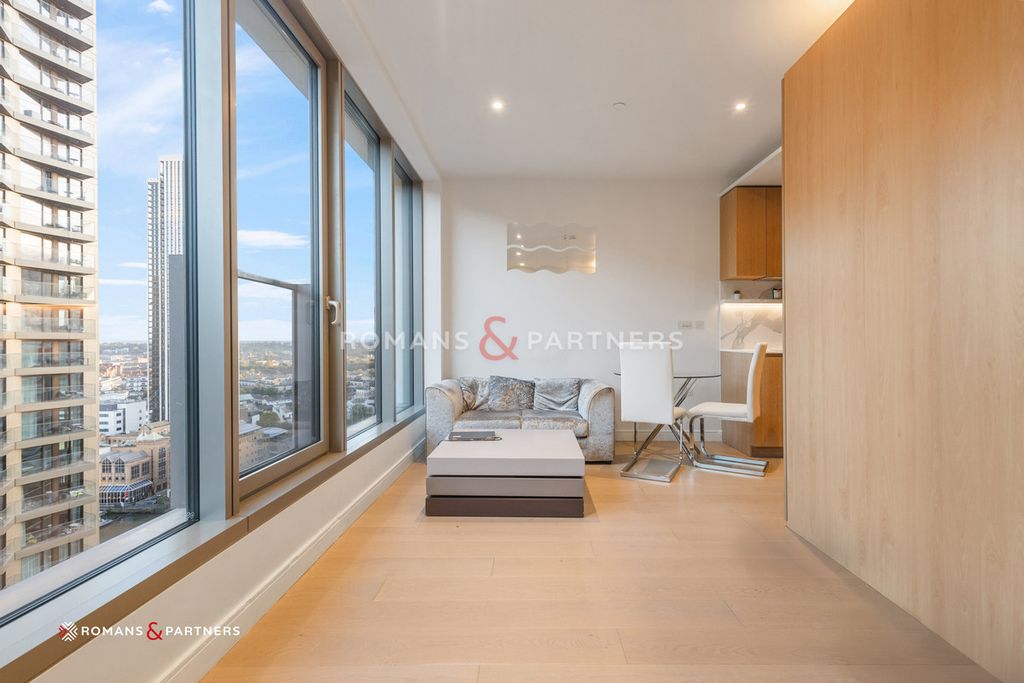 Property photo 3 of 19