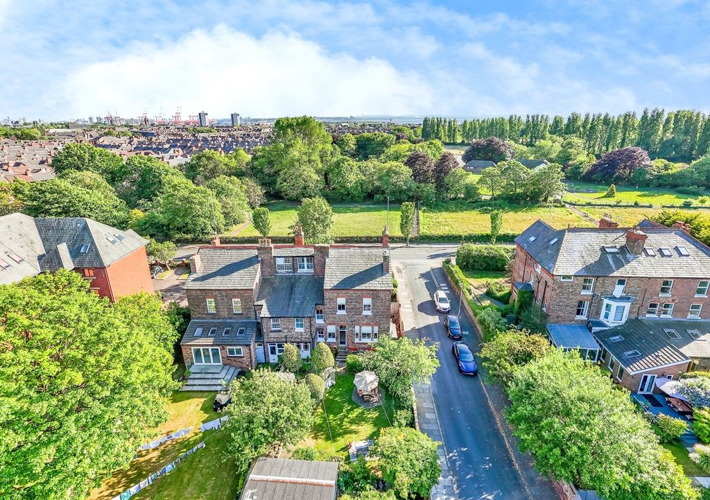 Property photo 2 of 28 Drone