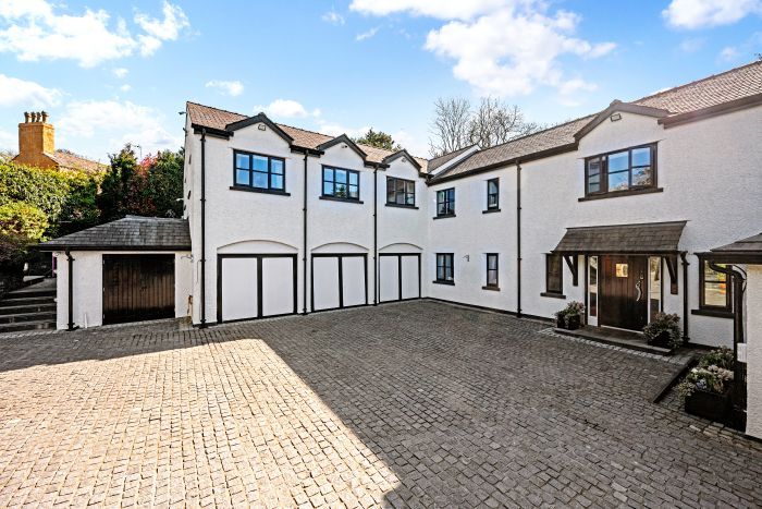 Property photo 2 of 57