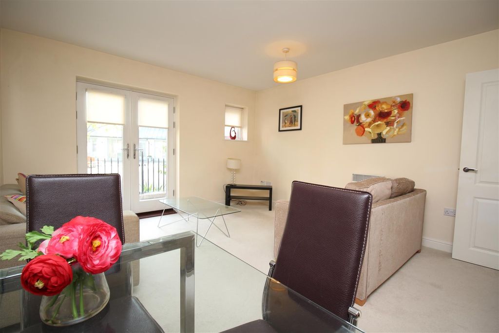 Property photo 2 of 6 Img_2930.Jpg