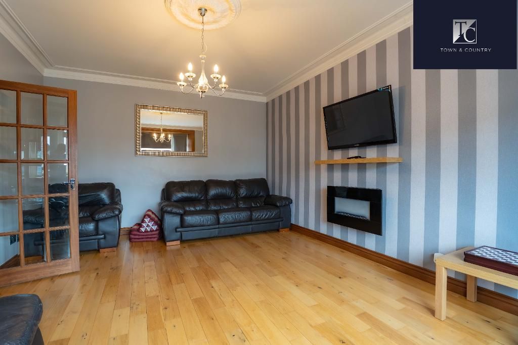 Property photo 3 of 50