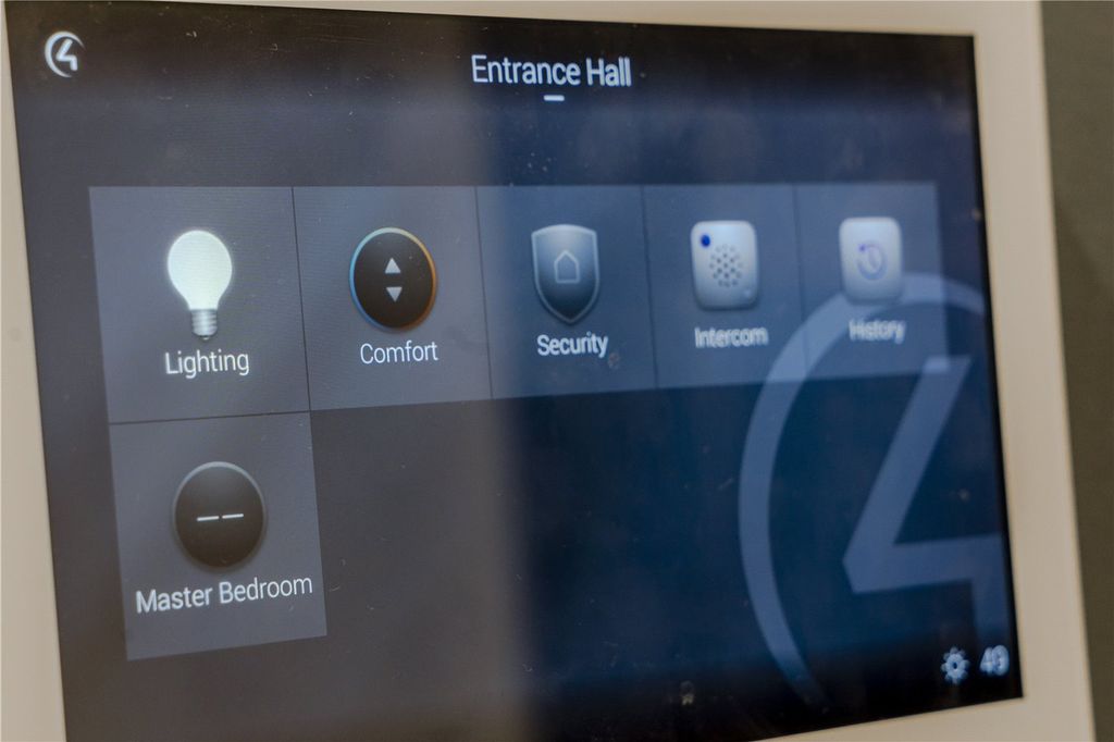 Property photo 2 of 32 Smart Home System