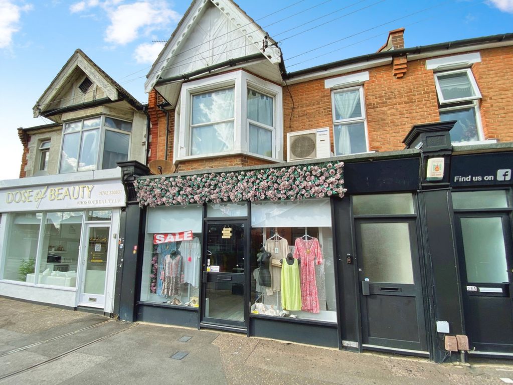 Property photo 1 of 2