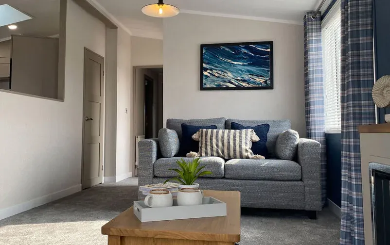 Property photo 3 of 15 Livingroom Edit 802x505 F50 50