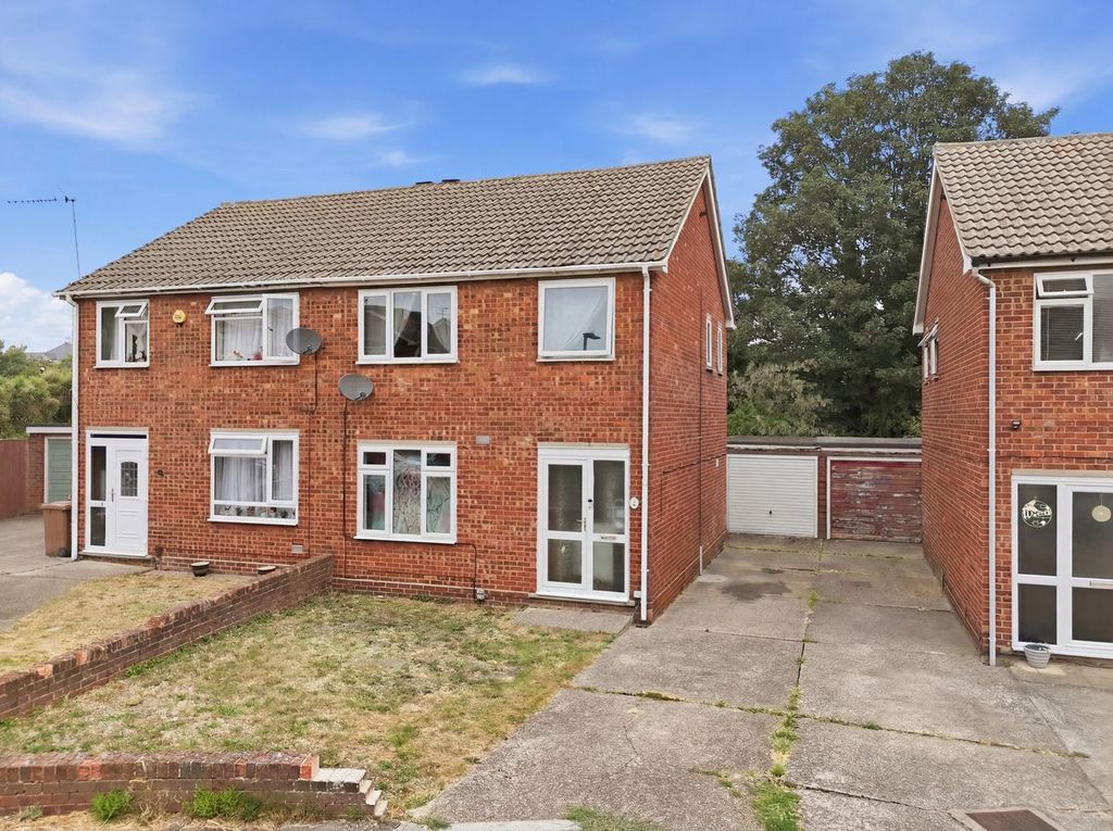 Property photo 1 of 17
