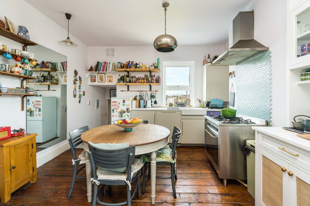 Property photo 1 of 13 _Dsc9786