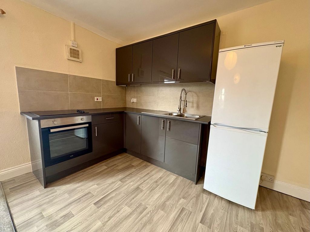 Property photo 2 of 10 Image