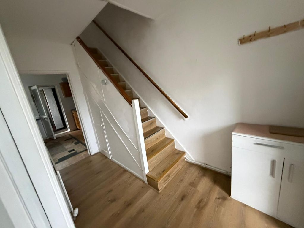 Property photo 3 of 14 Gallery