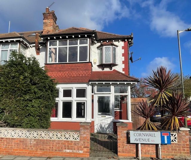 Property photo 1 of 12