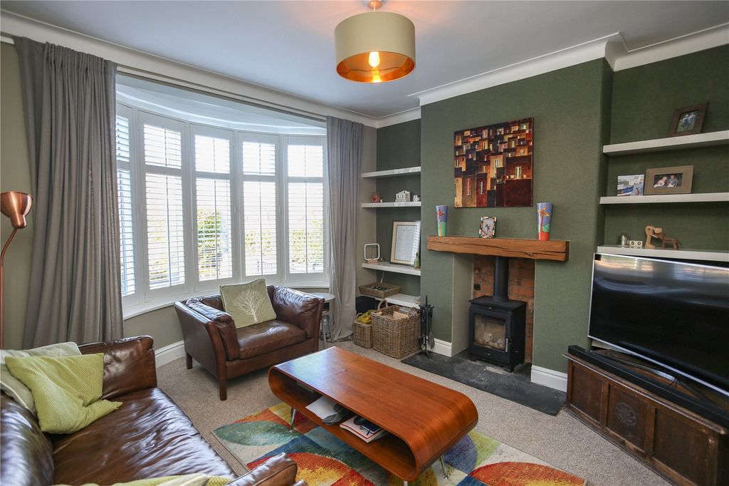 Property photo 2 of 30 Picture No. 08