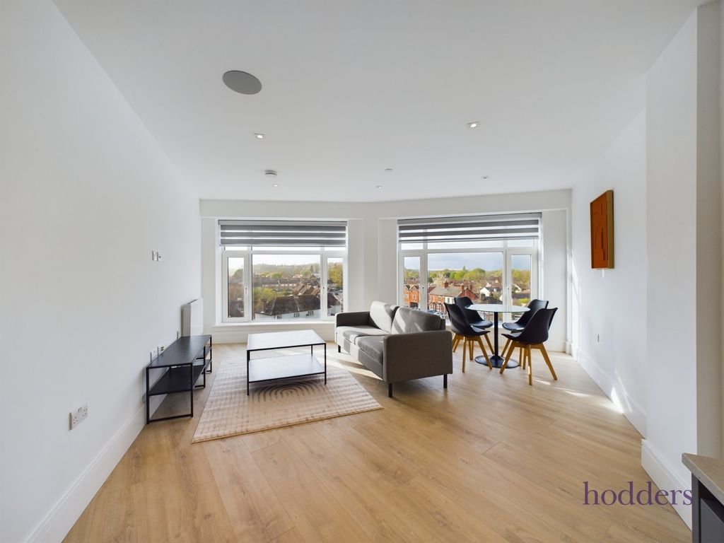 Property photo 2 of 6 Picture No. 16