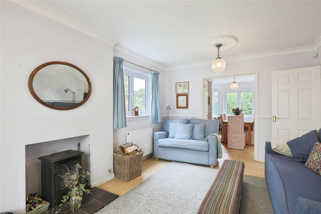 Property photo 3 of 33 Picture No. 46