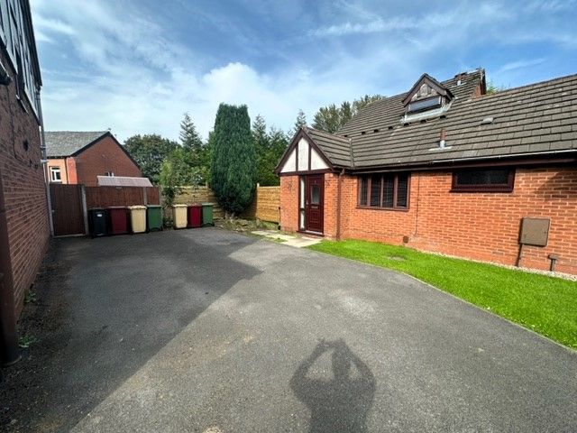 Property photo 2 of 18 External Front