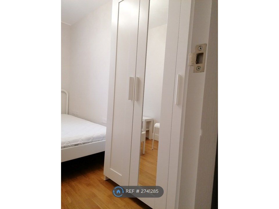 Property photo 2 of 5