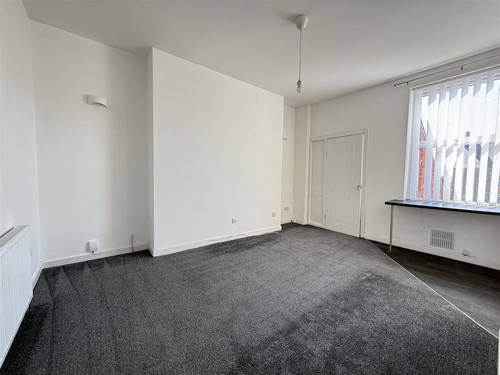 Property photo 2 of 10 Img_3329.Jpg