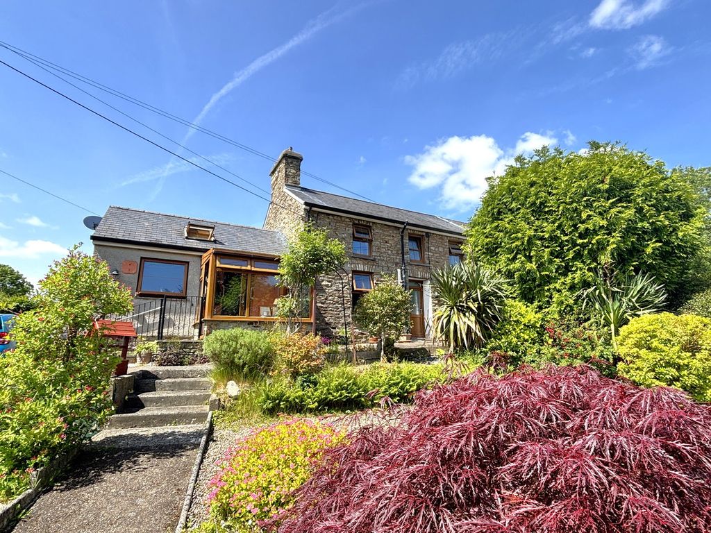 Property photo 1 of 24