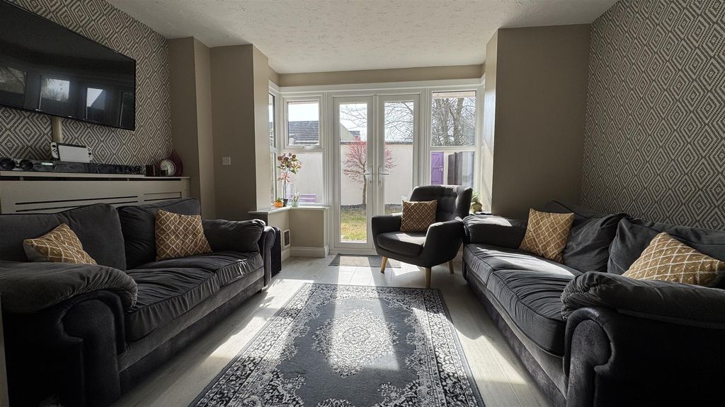 Property photo 2 of 20 Img_2355.Jpeg