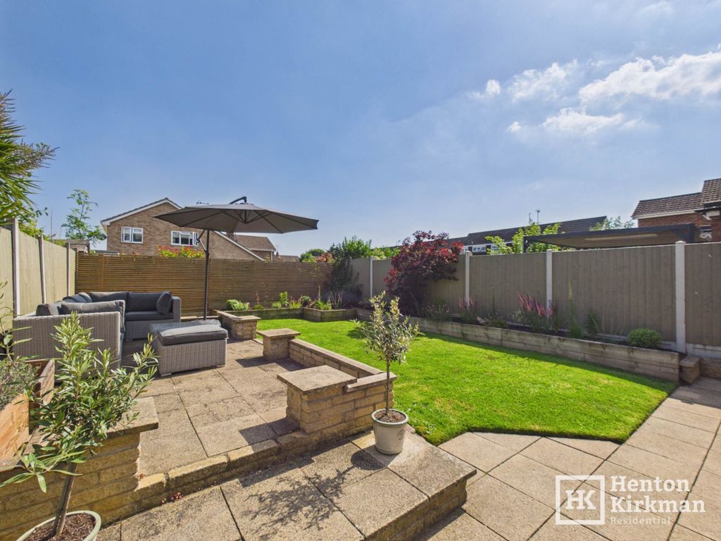 Property photo 2 of 24