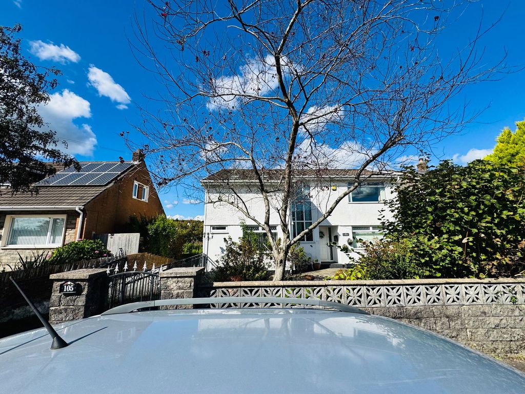 Property photo 1 of 46