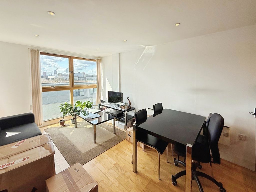 Property photo 1 of 9 Picture No. 05