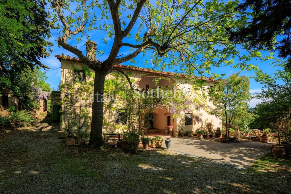 Property photo 3 of 37