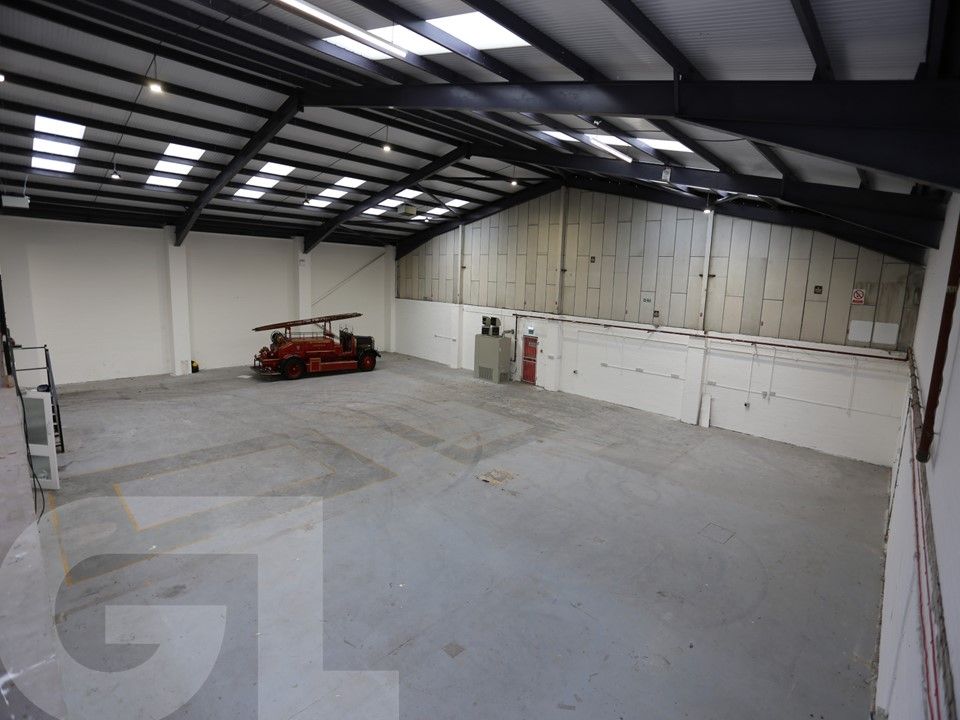 Property photo 2 of 6