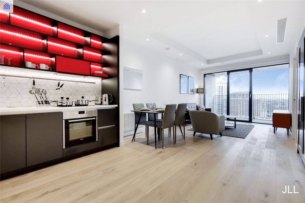 Property photo 1 of 10 Picture No. 16