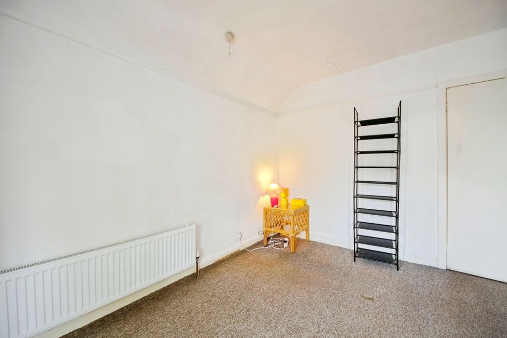 Property photo 2 of 13 Pbox-Img.Jpg