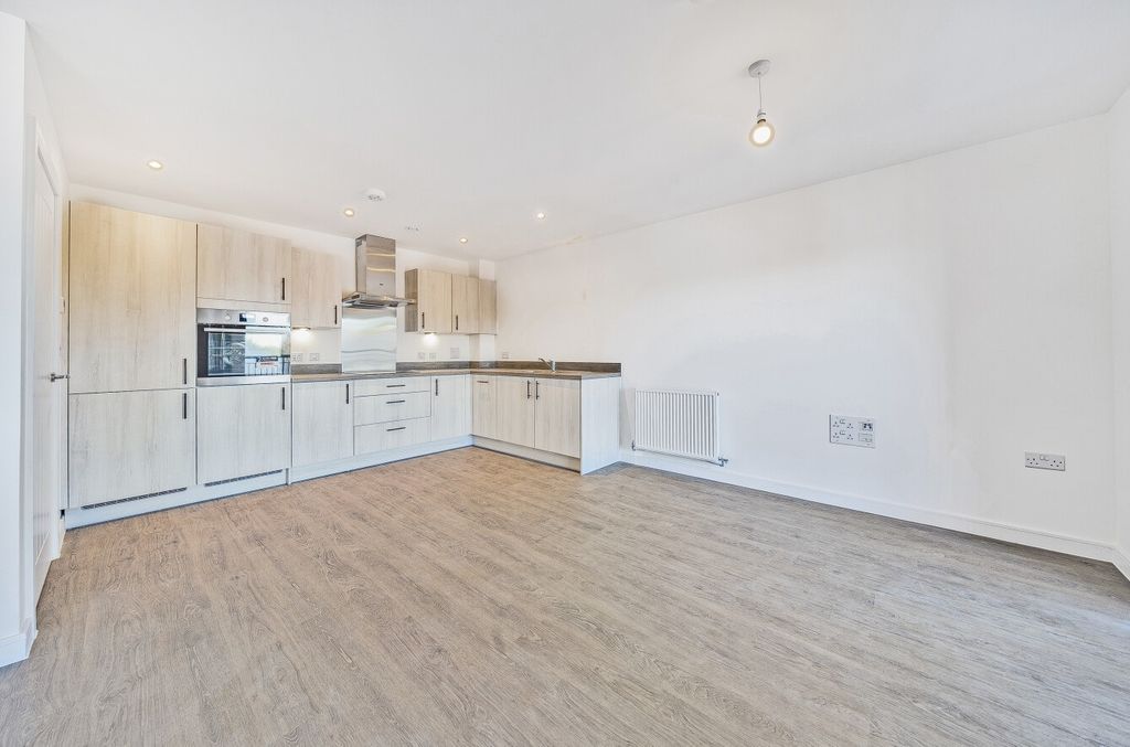 Property photo 2 of 8 Dining Room