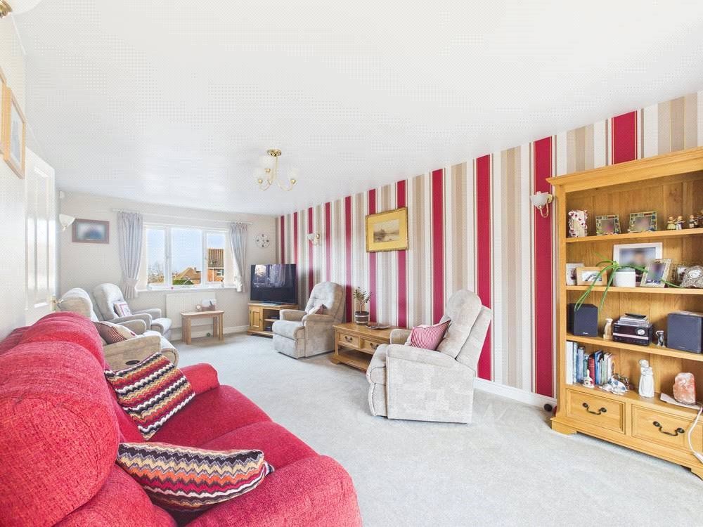 Property photo 3 of 20 Picture No. 27