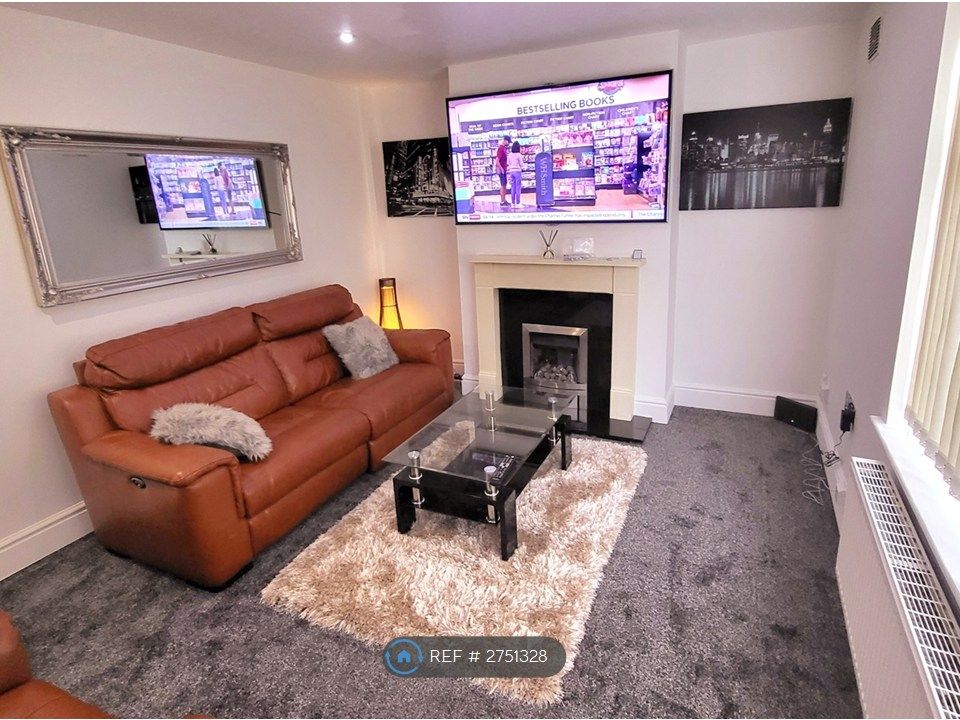 Property photo 2 of 23