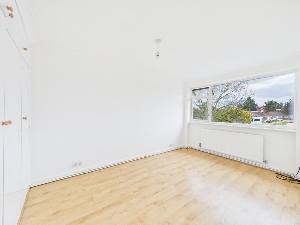 Property photo 2 of 7 Picture No. 10