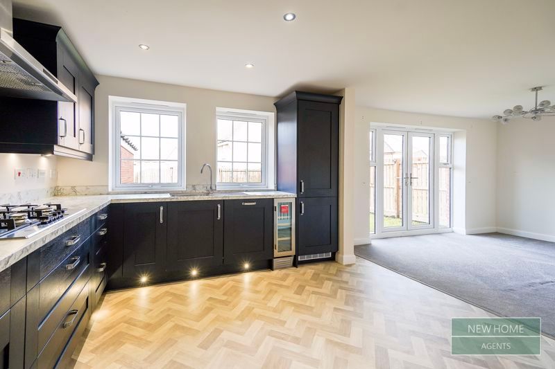 Property photo 3 of 27 Photo 22