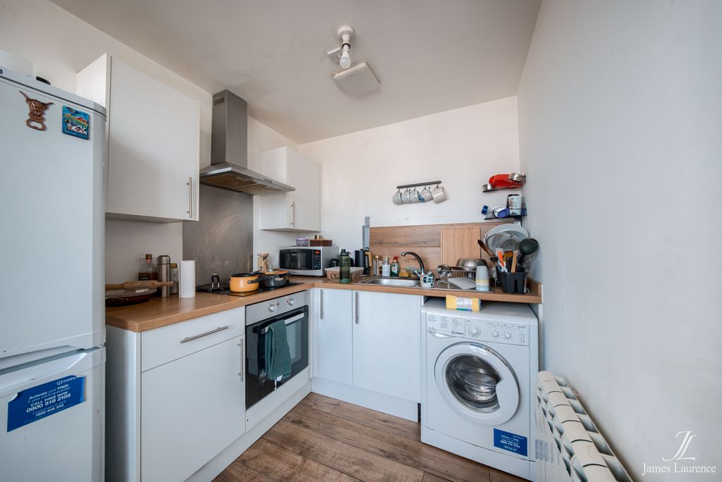 Property photo 2 of 6 Xt5A6782-Hdr(3)