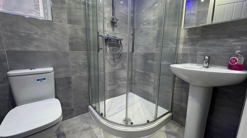 Property photo 2 of 5 Whatsapp Image 2025-05-20 At 14.06.36 (2).Jpeg