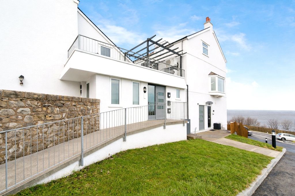 Property photo 2 of 22 Picture No. 36