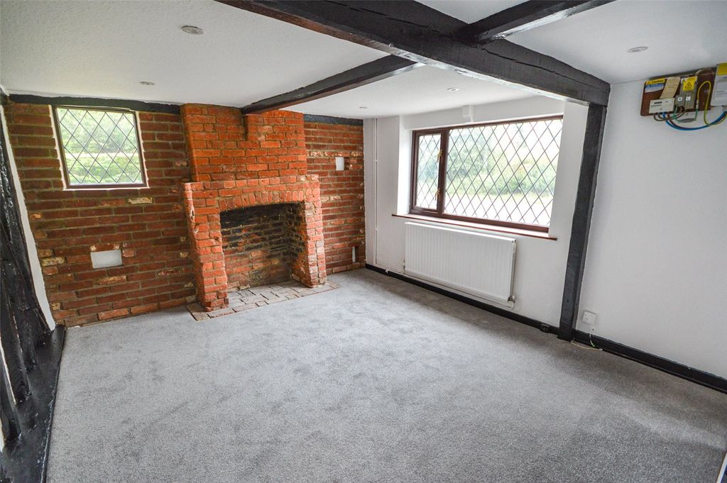 Property photo 3 of 13 Picture No. 02