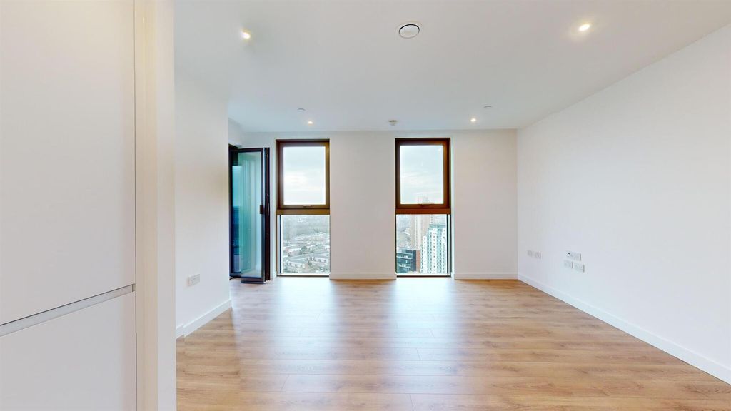 Property photo 2 of 10 676584964F80d0Ea8Fc5530A_08Fac3Ac55682F8601B7F4B6A