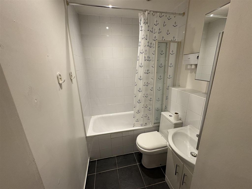 Property photo 3 of 4 Img_1884.Jpg