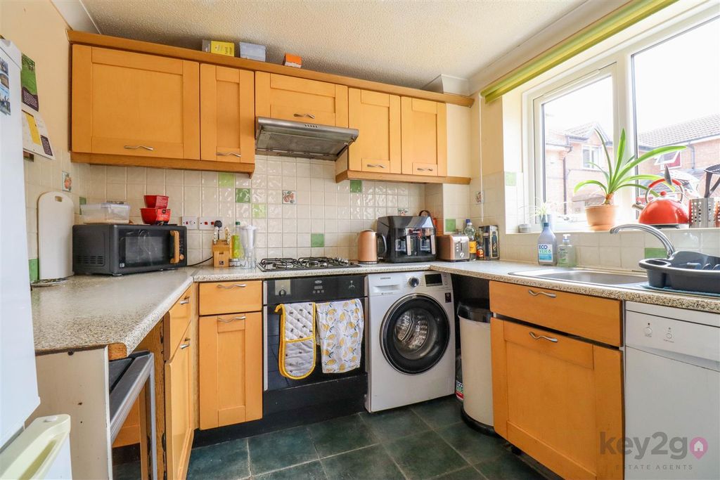 Property photo 3 of 18 Img_5966.Jpg