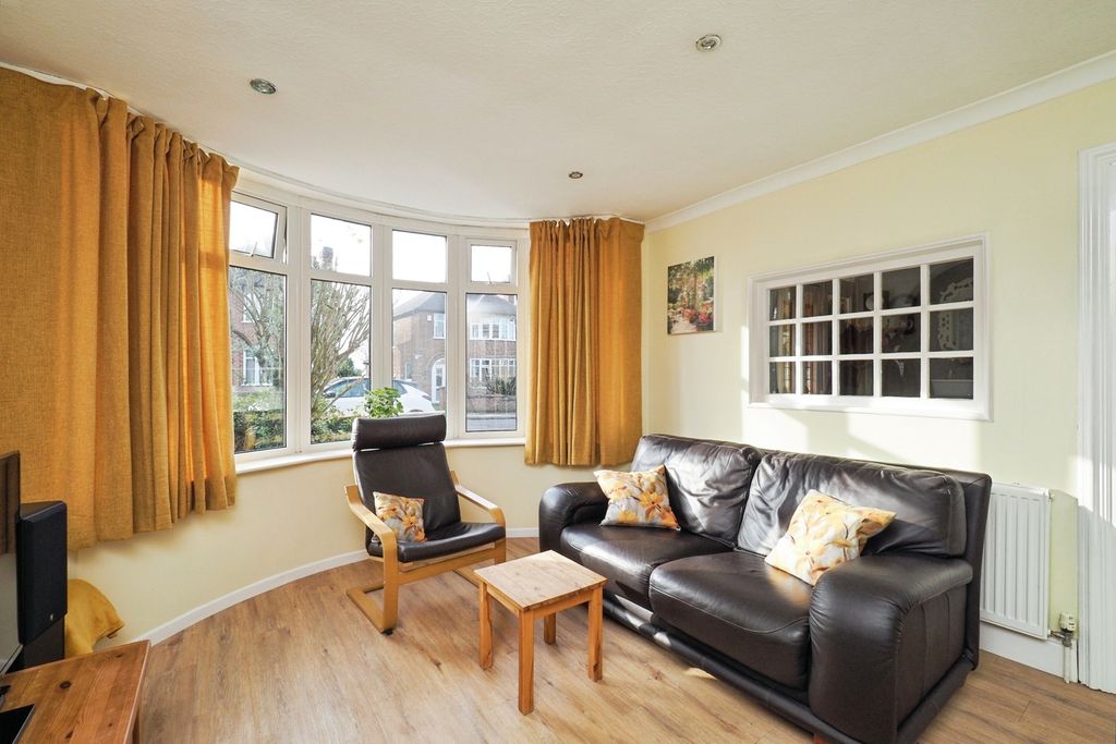 Property photo 3 of 30 Pbox-Img.Jpg