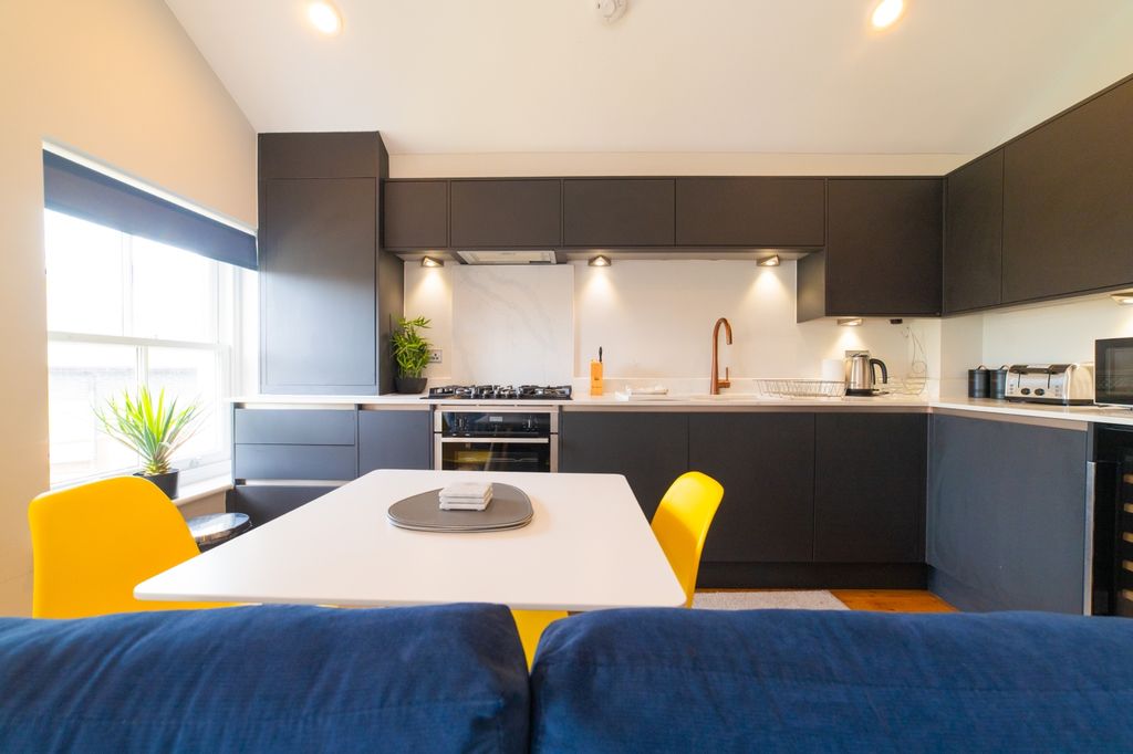 Additional image 9 of 1 bed flat for saleSuffolk House, Canton CF5