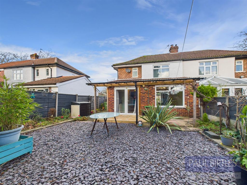 Property photo 2 of 23 Cam04378G0-Pr0265-Still027.Jpg