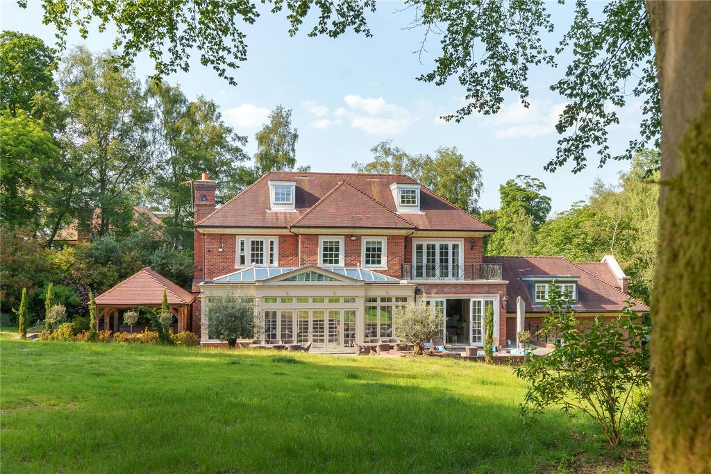 Property photo 3 of 69 Picture No. 03