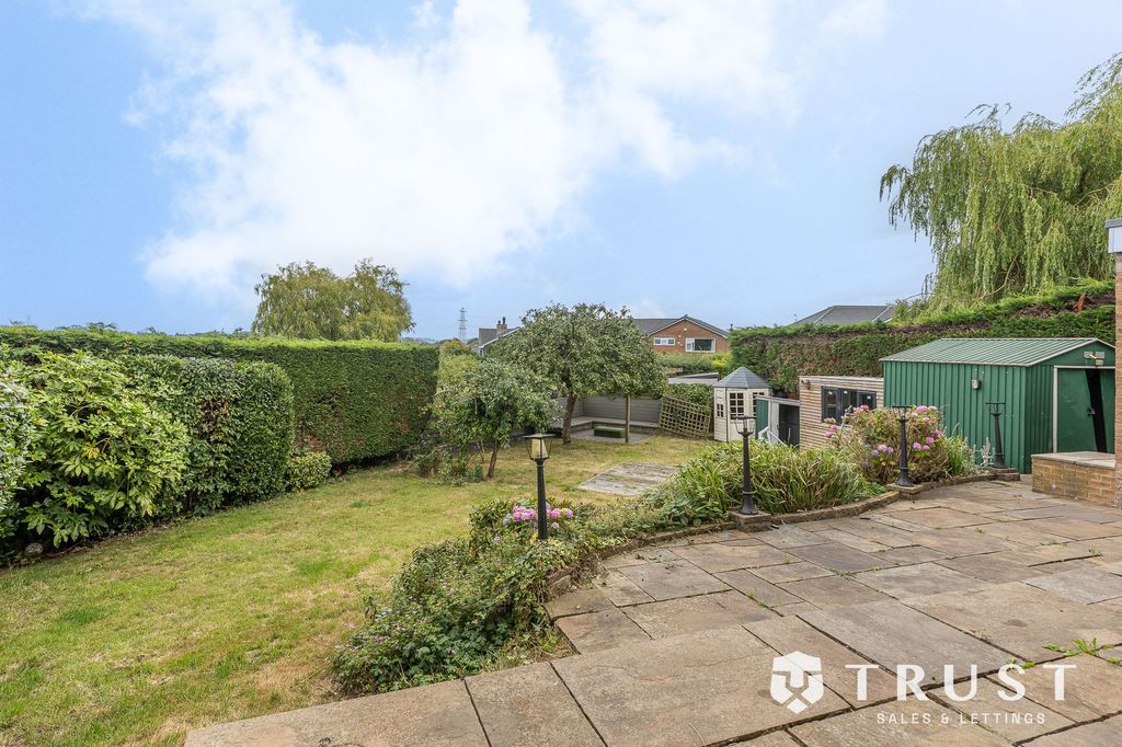 Property photo 3 of 38